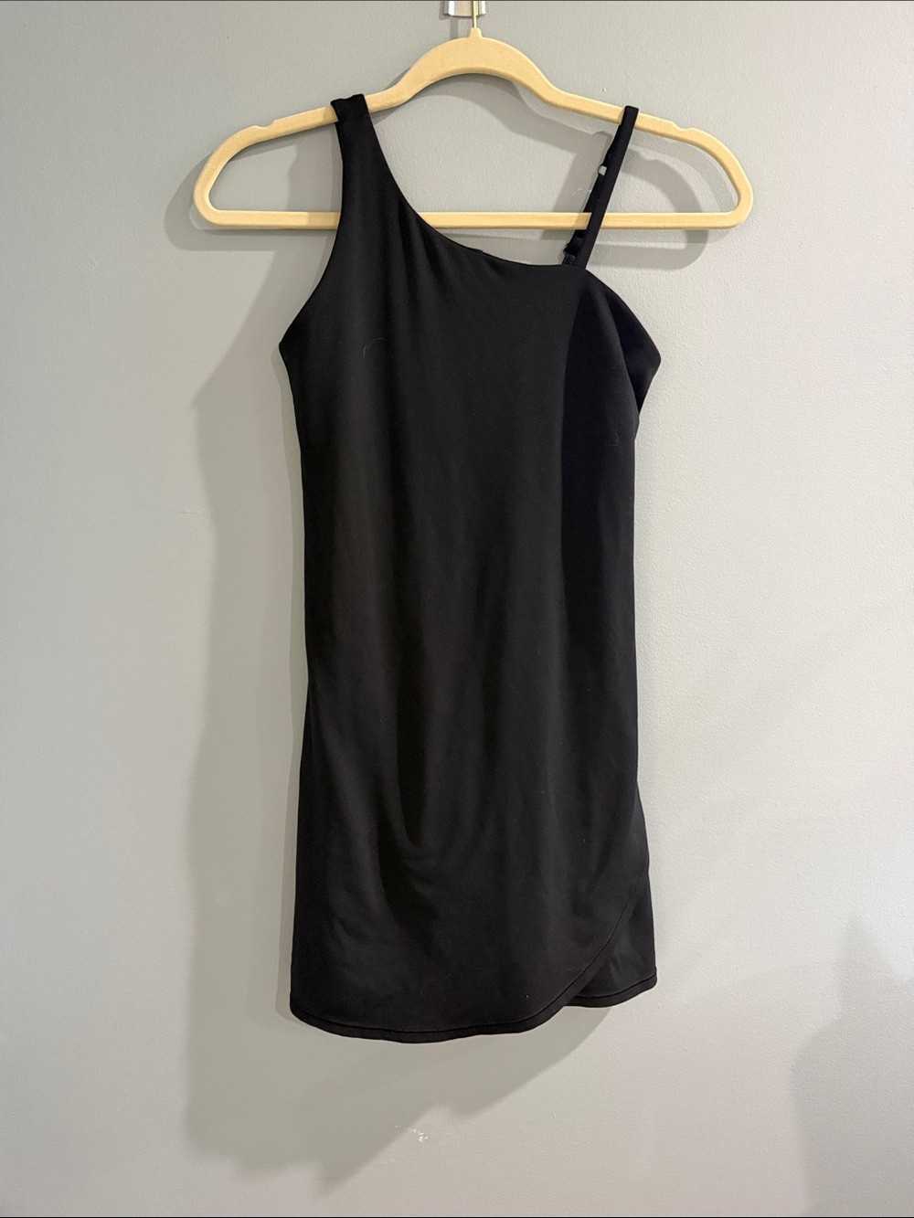 Athleta Black One-Shoulder Casual Dress